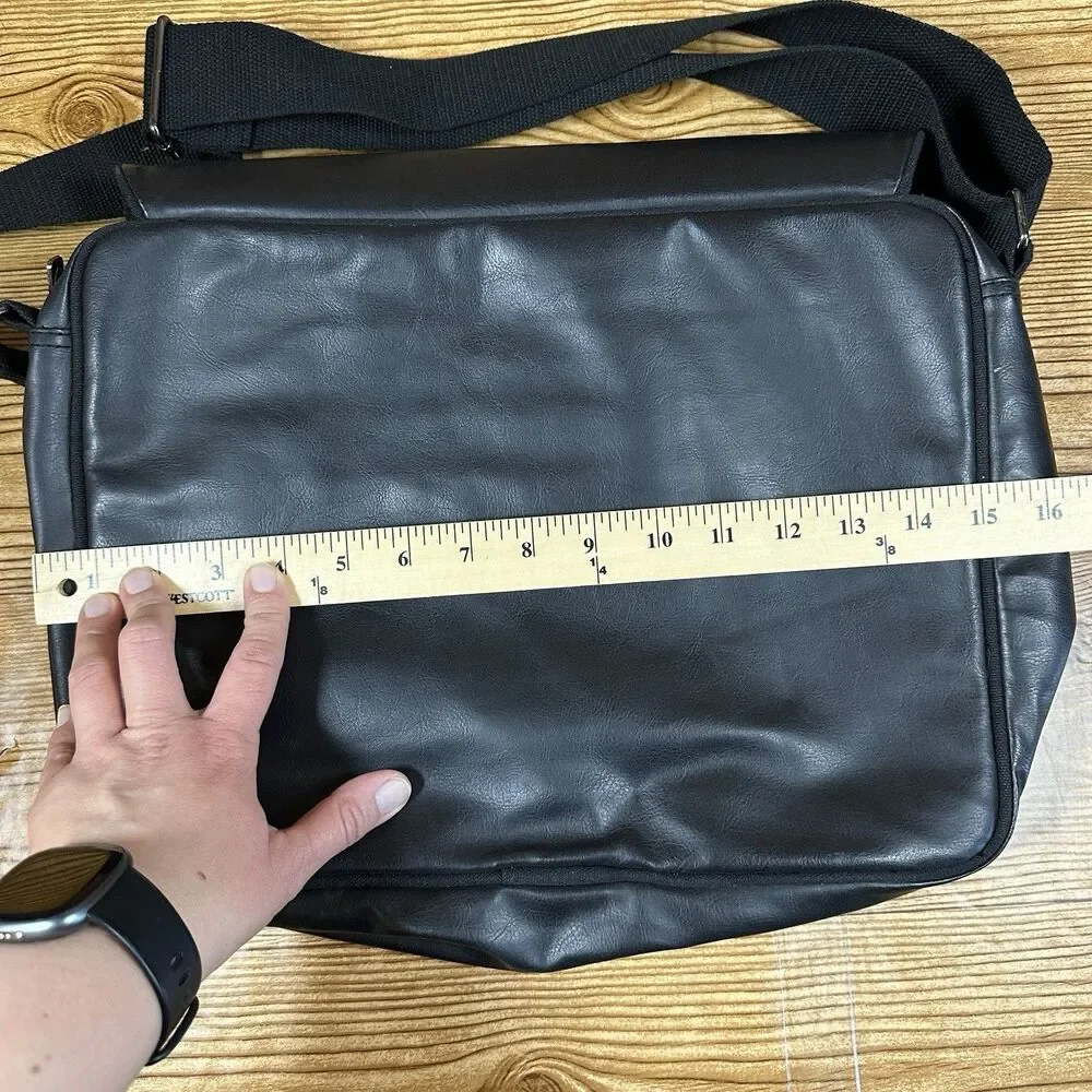 Ben‎ Sherman Faux Leather Messenger Bag Laptop Bag Black 16x12”